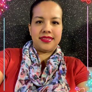 Meet your Posher, Glorimar